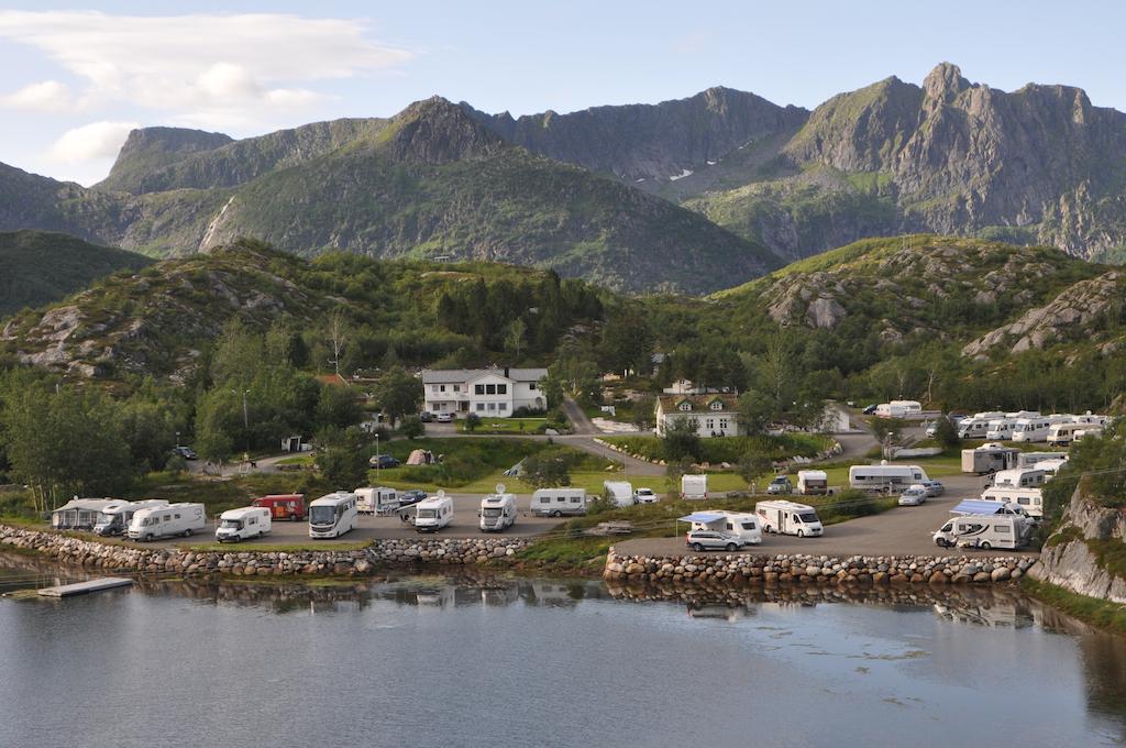 Kabelvag Feriehus & Camping Extérieur photo