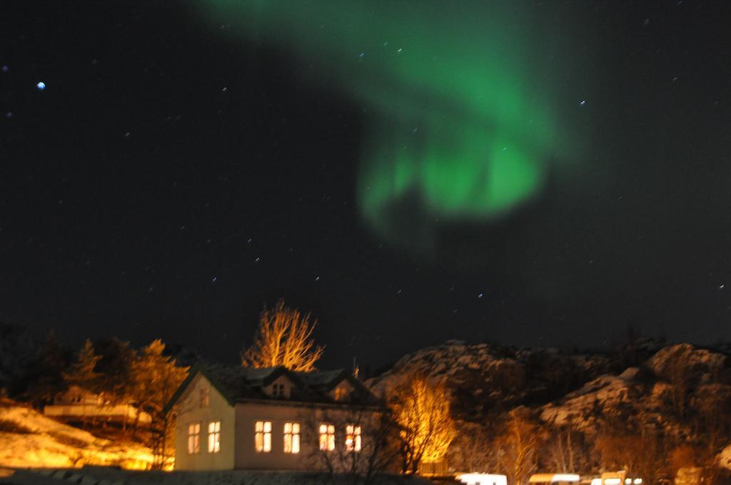 Kabelvag Feriehus & Camping Extérieur photo