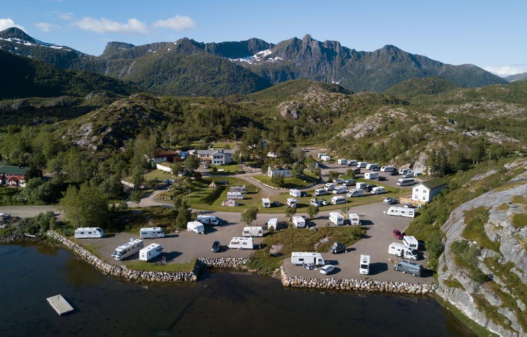 Kabelvag Feriehus & Camping Extérieur photo